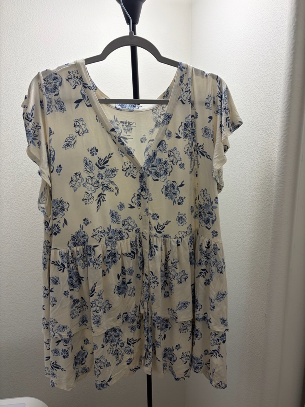 Torrid Cream Babydoll Top with Blue Floral Print